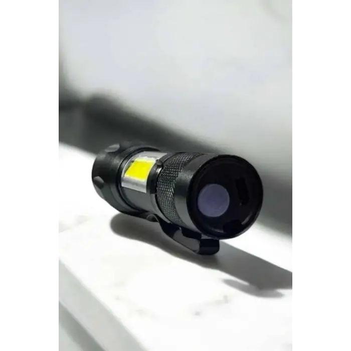 Şarjlı Metal Zoomlu El Feneri Işıldak Led Işık Taşınabilir El Lambası