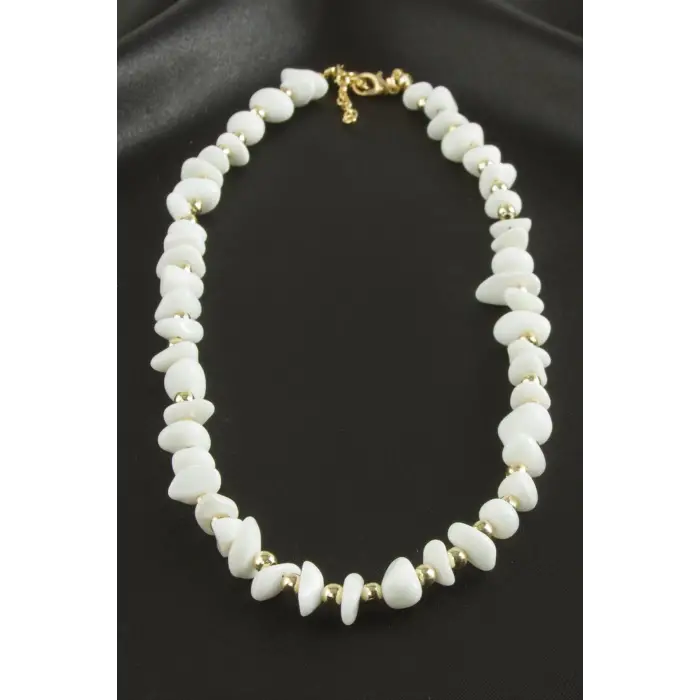 Sedef Kırık Doğaltaş Kolye