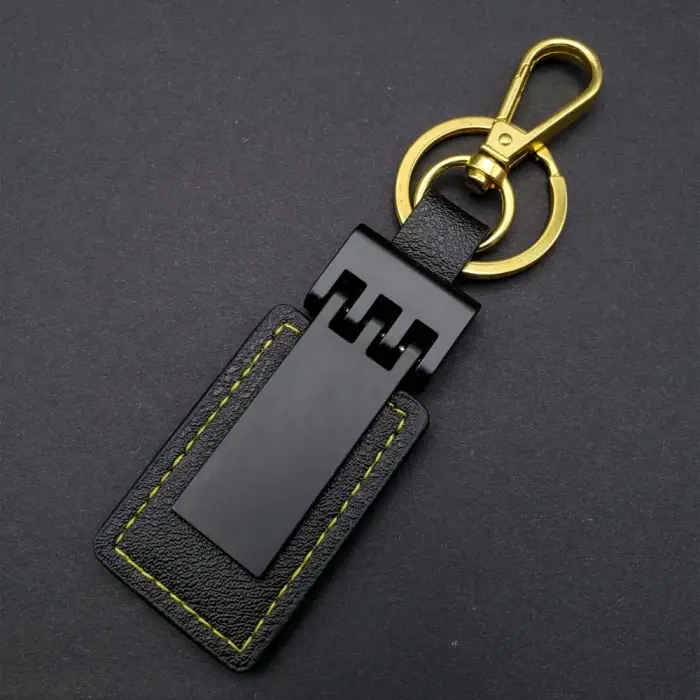 Siyah Gold Deri Metal Anahtarlık