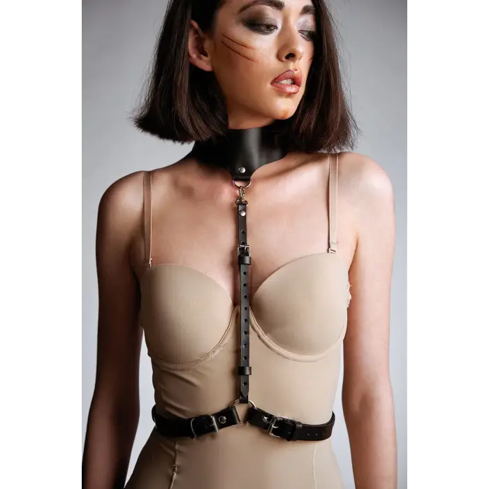 Siyah Seksi Göğsü Açık Fantazi Harness Sütyen 1023-1