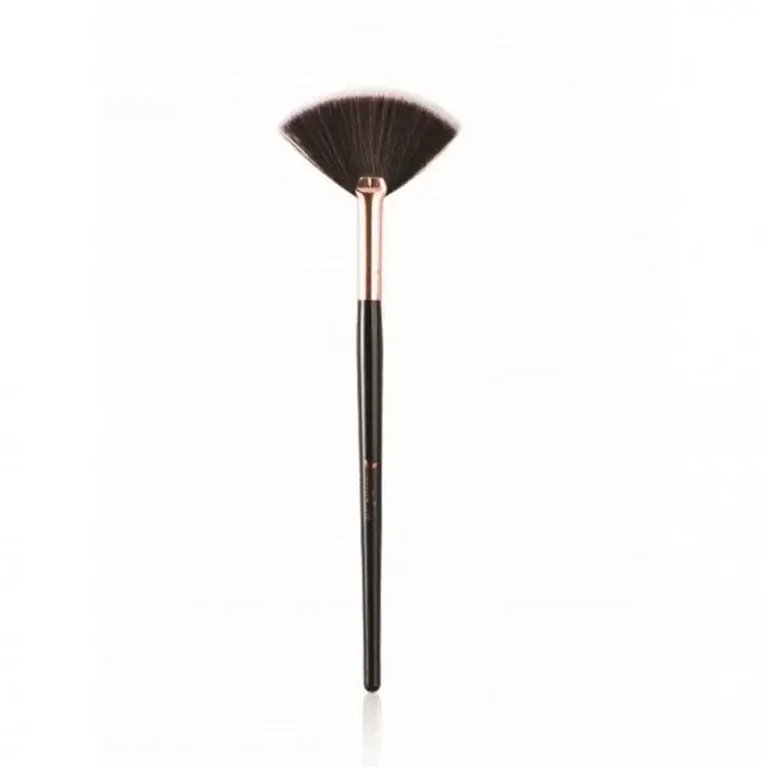 Siyah Yelpaze Highlighter Fırçası 576