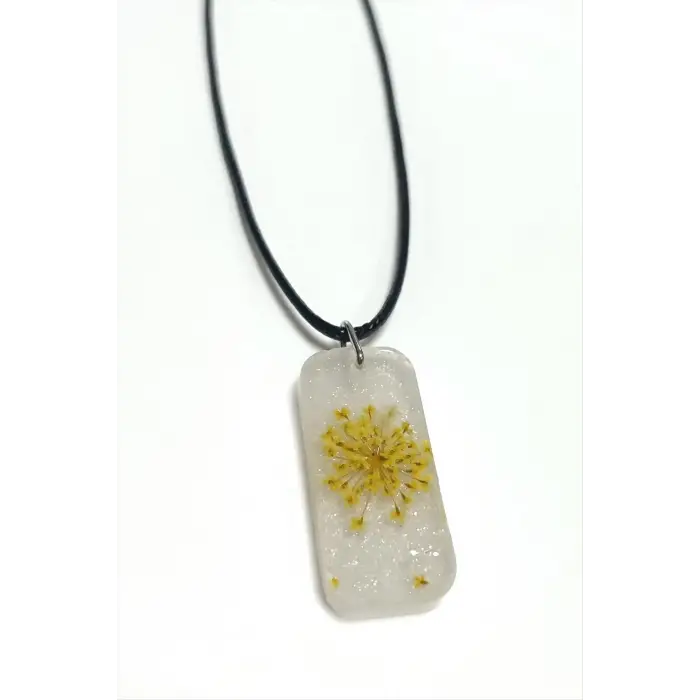 Sultanotu Çiçeği Dikdörtgen Epoksi Kolye