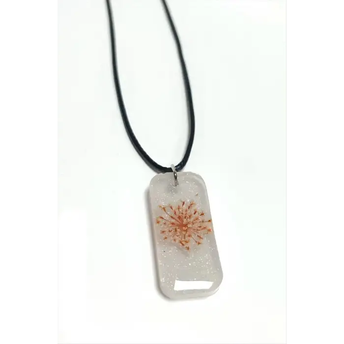 Sultanotu Çiçeği Dikdörtgen Epoksi Kolye