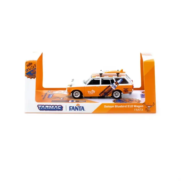 Tarmac Works 1/64 Datsun Bluebird 510 Wagon FANTA