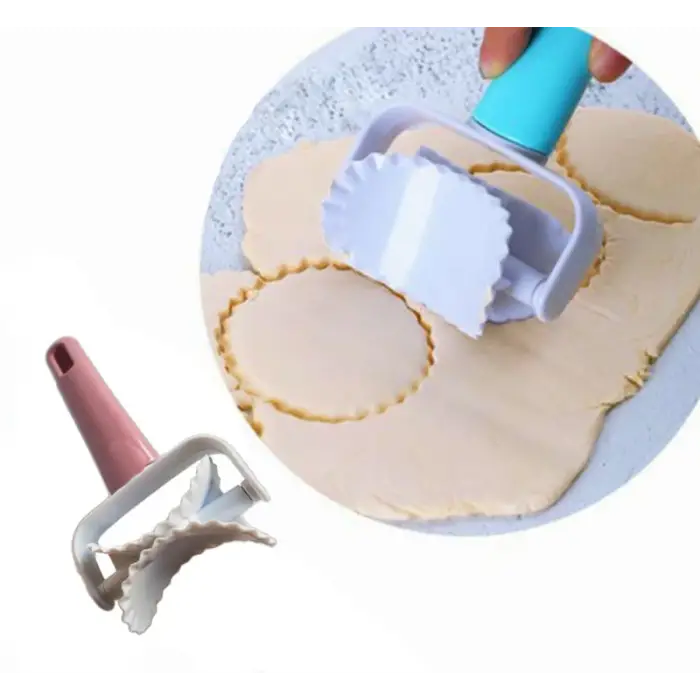 Tırtıklı Daire Şeklinde Hamur Kesici Kurabiye Ruleti (336336)