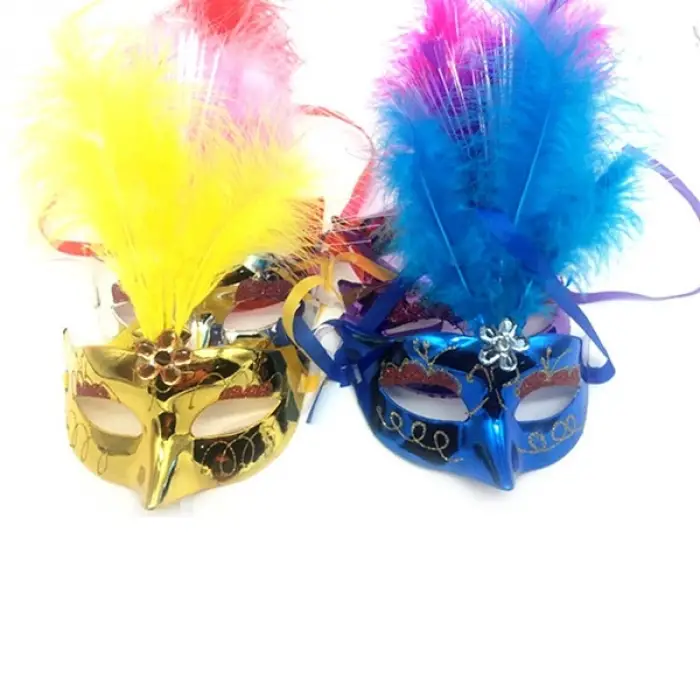 Tüylü Parti Maskeleri 12 Adet