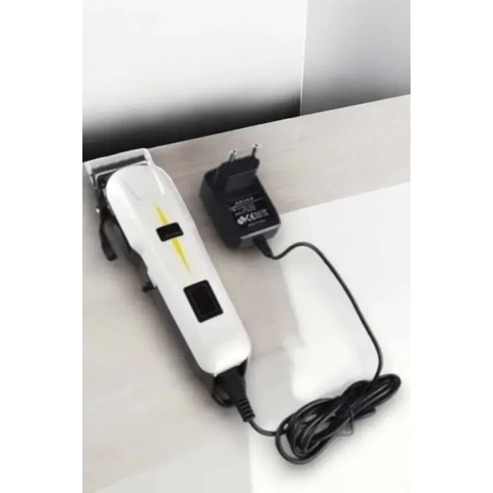 Yeni Nesil Tıraş Makinesi Uzun Şarjlı Paslanmaz Çelik Bıçaklı