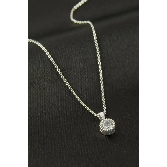 Yuvarlak Zirkon Tek Taşlı Kolye