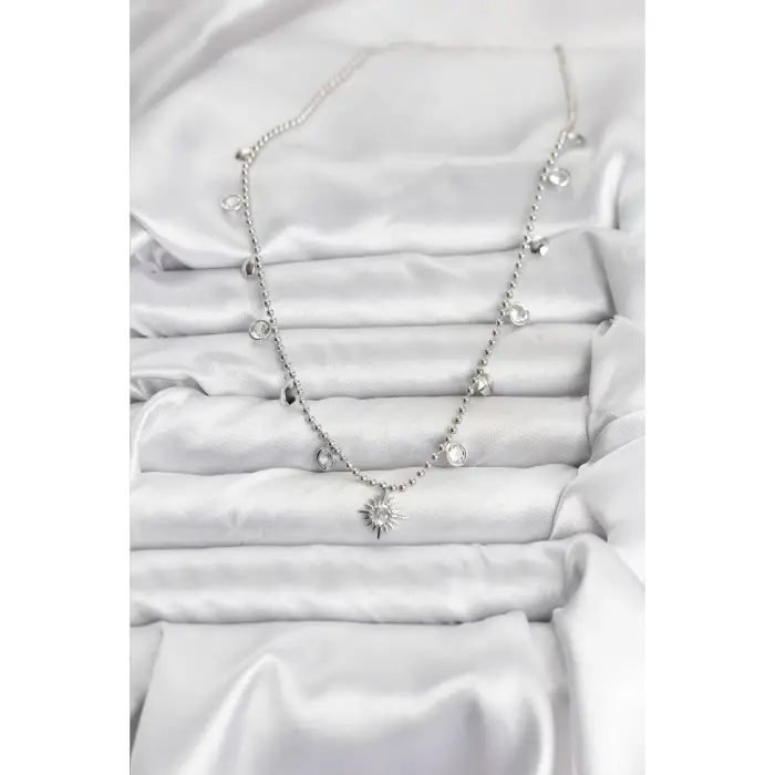 Zirkon Taşlı Kutup Yıldızı Model Pirinç Gümüş Renk Kadın Kolye