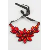 Çiçek Taşlı Yaka Kolye