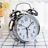 Gümüş Renk Metal Çalar Masa Saati