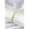 Pirinç Gold Renk Zirkon Taşlı Yonca Model Kadın Bileklik
