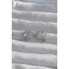 Pirinç Gümüş Renk Fiyonk Detay İncili Zirkon Taşlı Kalp Küpe