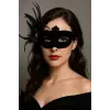 Siyah Renk Yandan Tüylü Süet Kaplama Beyaz İncili Parti Maskesi 18X15 cm