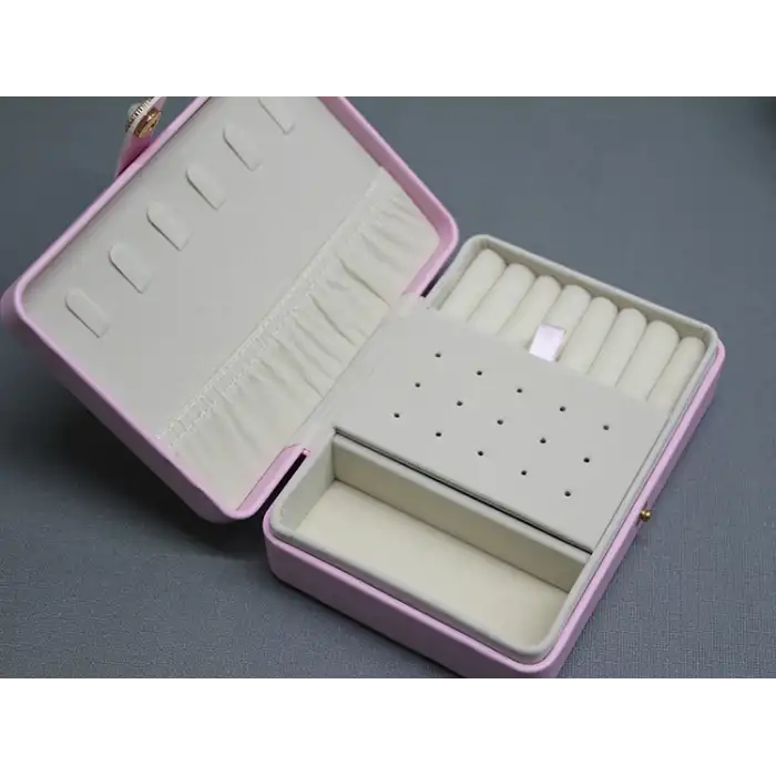 16x11 cm Deri Kaplamalı Makyaj Ve Takı Kutusu
