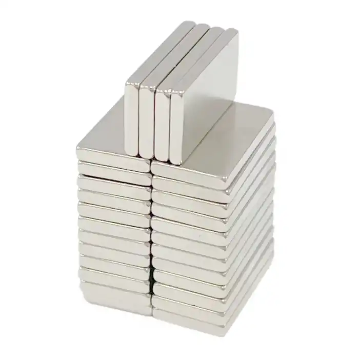 20×10×2 mm N35 Neodyum Mıknatıs – Köşeli, Nikel Kaplama (50’li Set)