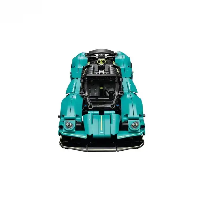 42208 Lego Technic Aston Martin Valkyrie 707 parça +9 yaş