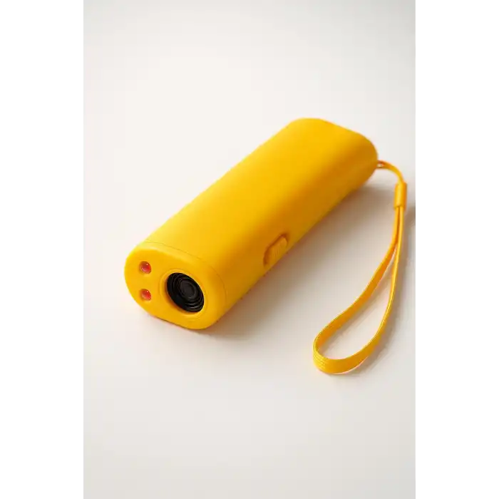 Köpek Kovucu Ultrasonik Eğitim Cihazı LED Fenerli Taşınabilir Sarı Yardımcı Ürün