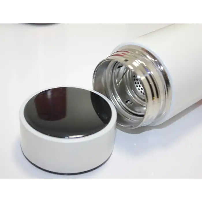 Anime Baskılı Dijital Göstergeli Termos 500 ml Model 3