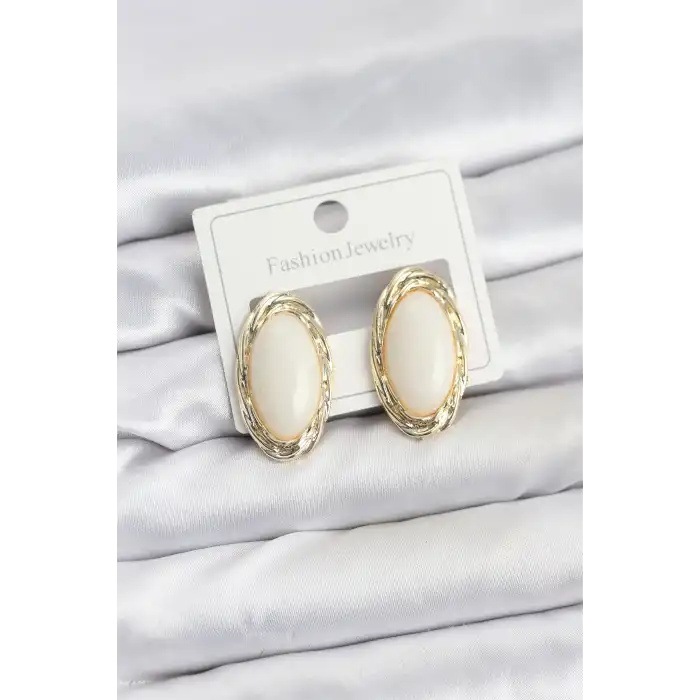 Beyaz Badem Model Vintage Kadın Küpe