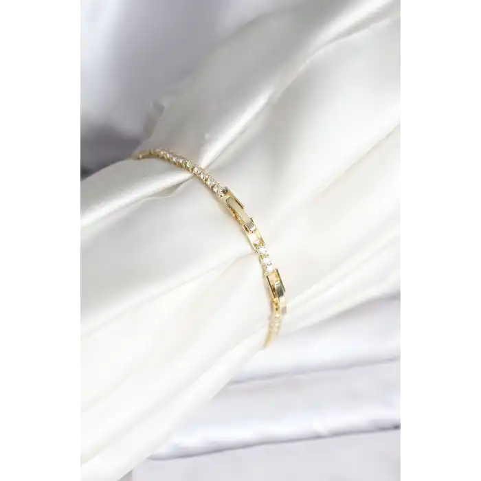 Çiçekli Model Zirkon Taşlı Gold Renk Su Yolu Kadın Bileklik