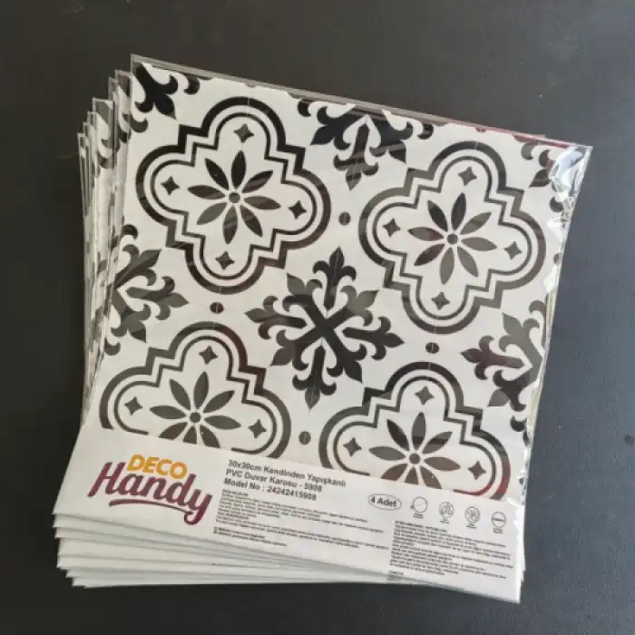 DecoHandy  Pvc Duvar Karosu 30x30cm 4lü Paket - Siyah Beyaz Çini Desen  0,36m2
