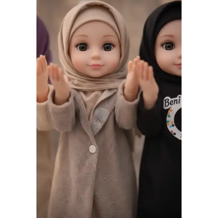 Dua Eden Tesettürlü Ramazan Bebeği - İlahi Söyleyen Oyuncak