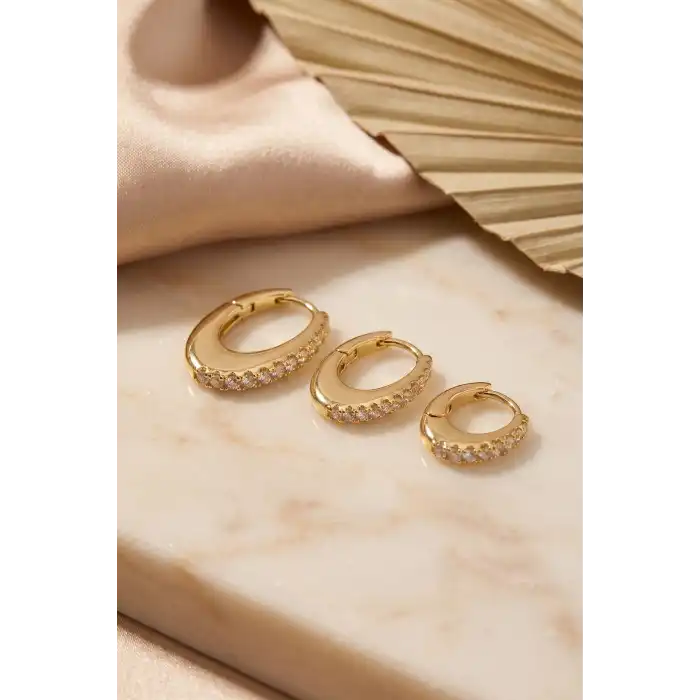 Gold Renk Oval Halka Model Zirkon Taşlı 3 lü Küpe Set