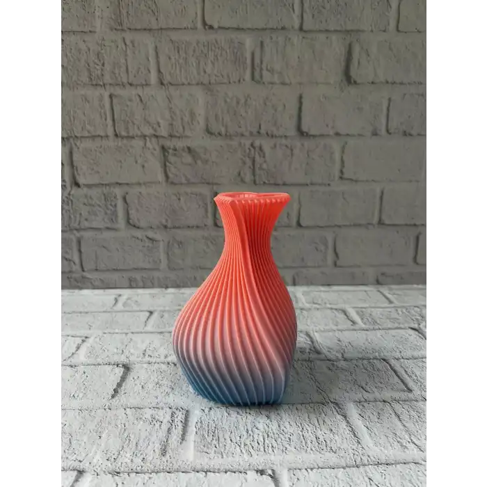 Kalp Tasarımlı Modern Dekor Vazo 15 Cm Şık Ve Es Görünüm