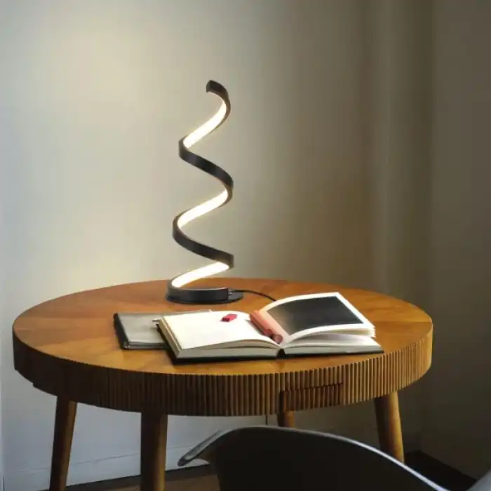 Kıvrımlı Spiral Gece Lambası