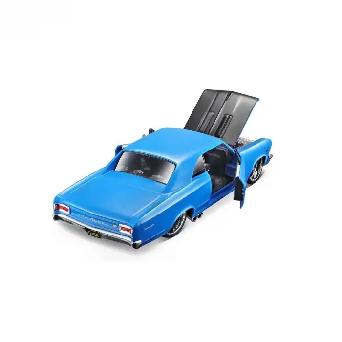 MAY 31333 1:24 1966 Chevrolet Chevelle SS 396 Model Araba