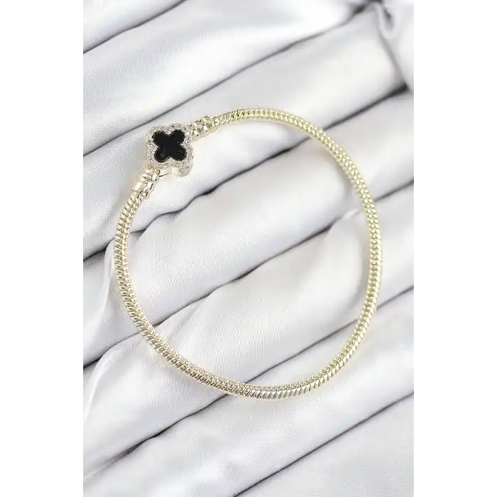 Pirinç Charm Zirkon Taşlı Yonca Model Gold Renk Kadın Bileklik