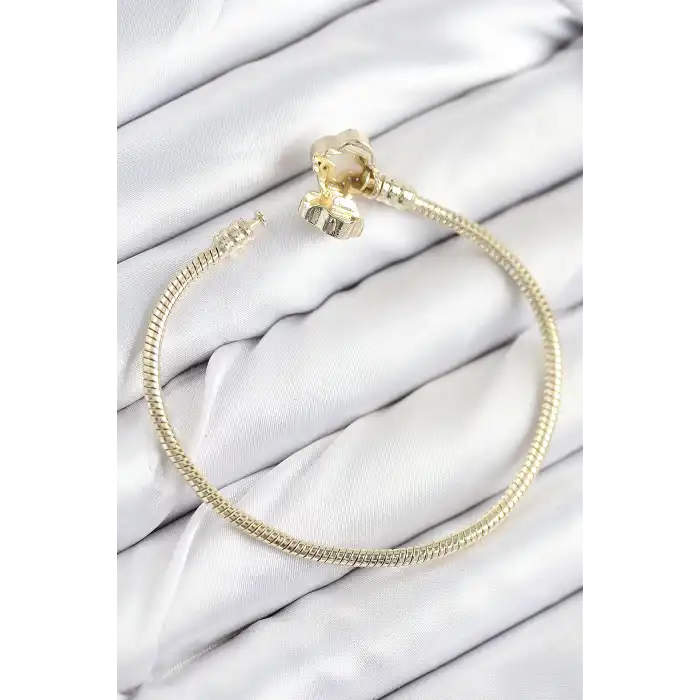 Pirinç Charm Zirkon Taşlı Yonca Model Gold Renk Kadın Bileklik
