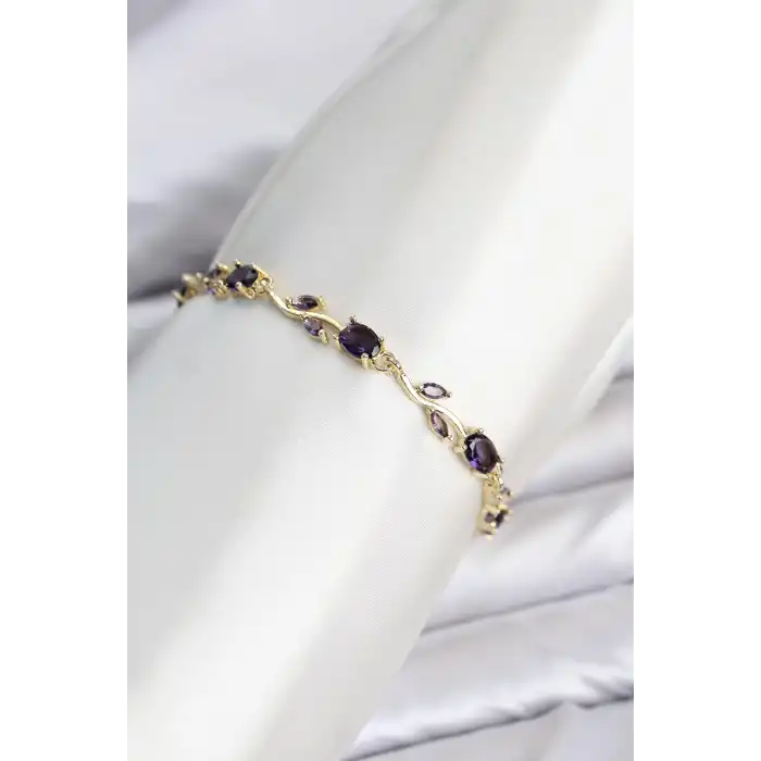 Pirinç Gold Renk Mor Zirkon Taşlı Çiçek Model Kadın Bileklik