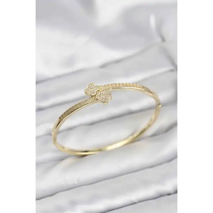 Pirinç Gold Renk Zirkon Taşlı Yonca Model Kadın Kelepçe Bileklik