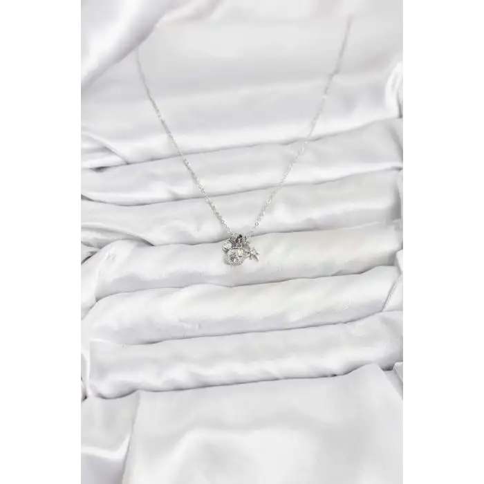 Pirinç Gümüş Renk Minimal Charmlı Kadın Kolye