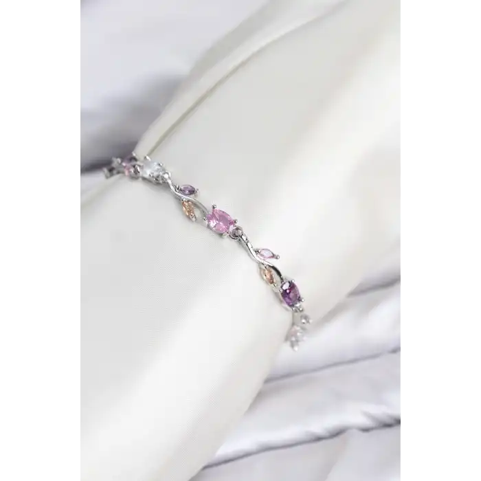 Pirinç Gümüş Renk Pembe ve Mor Zirkon Taşlı Çiçek Model Kadın Bileklik