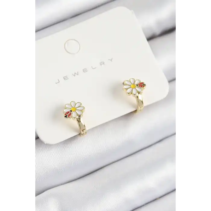Pirinç Papatya Model Gold Renk Çocuk Küpe