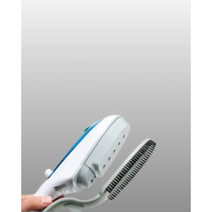 Pratik Buharlı Ütü Askıda Kullanım Kolaylığı