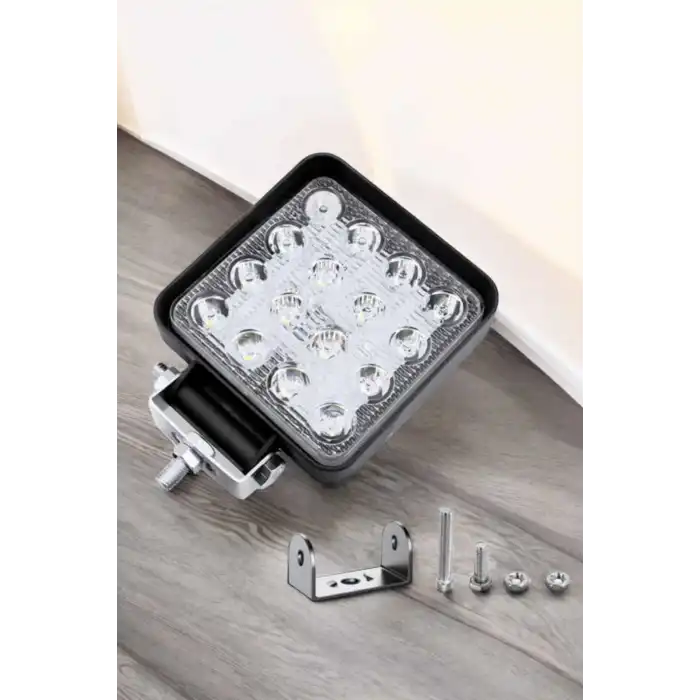 Tepe Lambası Tüm Araç Tiplerine Uygun Çalışma Lambası 16 Ledli