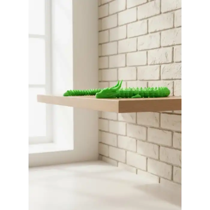 Yeşil Hareketli Ejderha Figürü Esnek Gövdeli Fantastik Dekor 60 Cm