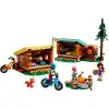 LEGO Friends Macera Kampı Şirin Kulübeler 42624