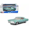 MAY 31214 1965 Buick Riviera 1:26 Model Araba