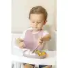 Pembe 3’lü Silikon Yemek Seti – Önlük + Diş Kaşıyıcılı Kaşık + Vakumlu Tabak