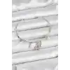 Pembe Kelebek Charmlı Gümüş Renk Kadın Bileklik