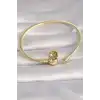 Pirinç Gold Renk İşleme Detay Charm Model Kadın Bileklik