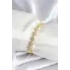 Pirinç Gold Renk Yıldız Model Kadın Bileklik