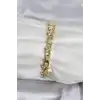 Pirinç Gold Renk Yıldız Model Kadın Bileklik