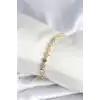 Pirinç Gold Renk Zirkon Taşlı Yonca Model Kadın Bileklik