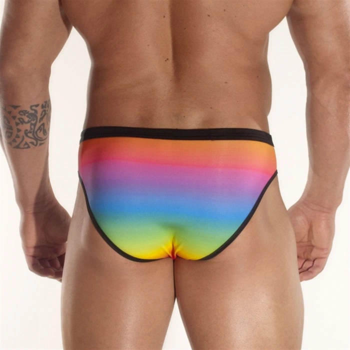 Gökkuşağı Desenli Erkek  Çamaşır